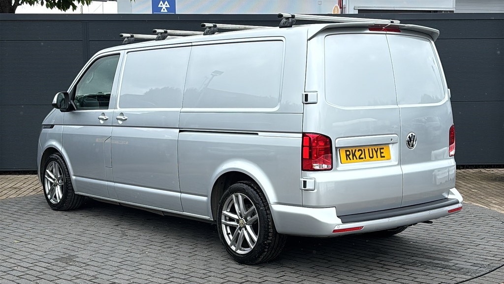 Volkswagen Transporter 2.0 Tdi 150 Highline Van 0 Ps Silver #3