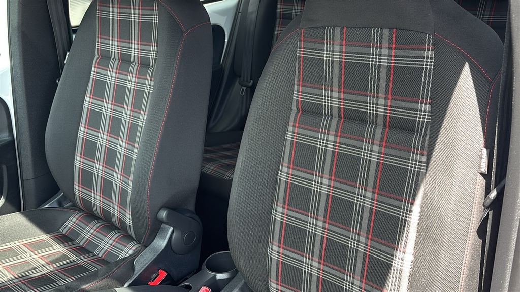 Volkswagen Up Gti 1.0 Tsi 115Ps Tsi 6-Speed Silver #17