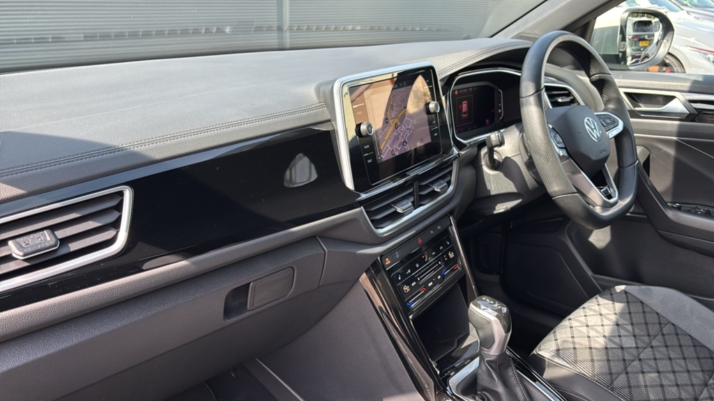 Volkswagen T-Roc 2.0 Tdi 150 Evo R-line Dsg 150 Ps Grey #2