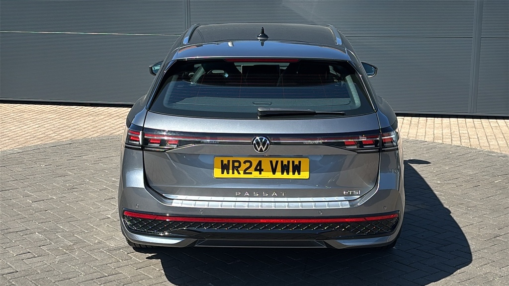 Volkswagen Passat Elegance Grey #9
