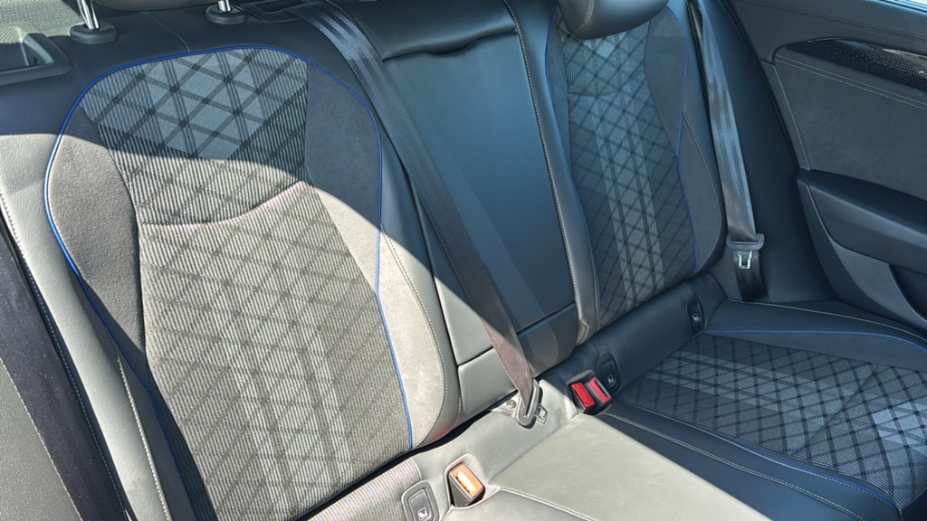 Volkswagen Passat Elegance Grey #11