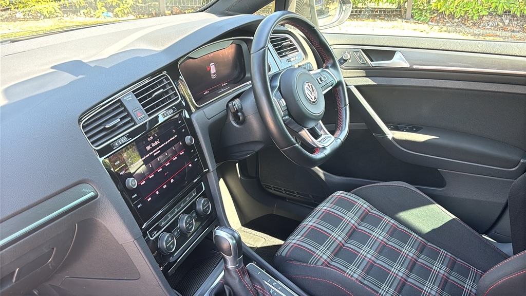 Volkswagen Golf 2.0 Tsi Gti Dsg 0 Ps DK68XTZ Grey #2