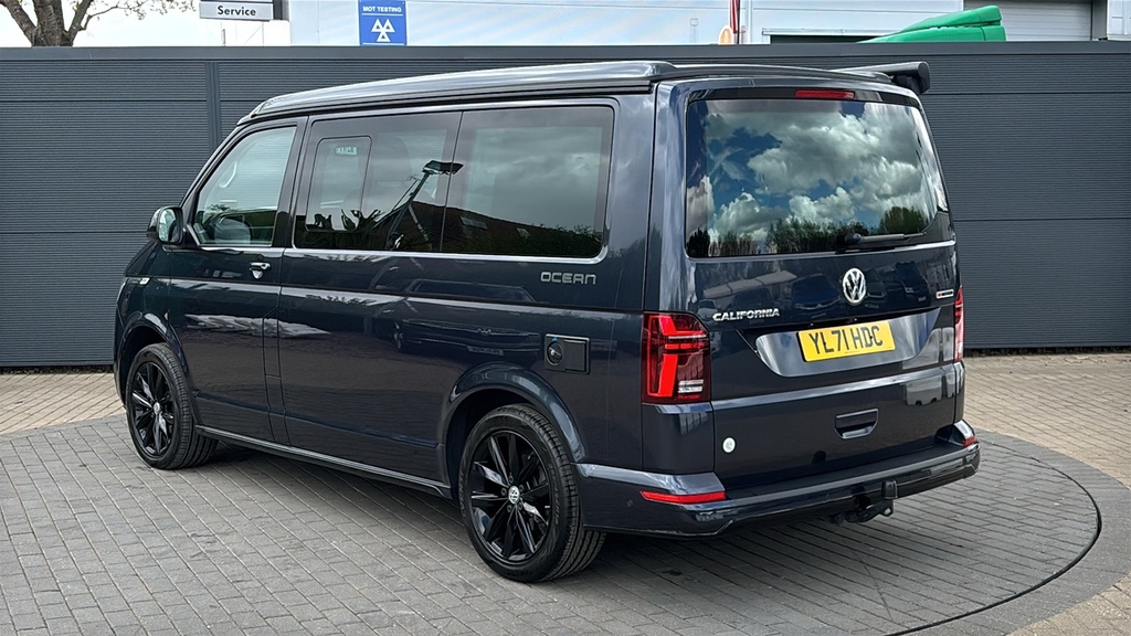 Volkswagen California 2.0 Tdi Ocean 204 4Motion Dsg 204 Ps YL71HDC Blue #3