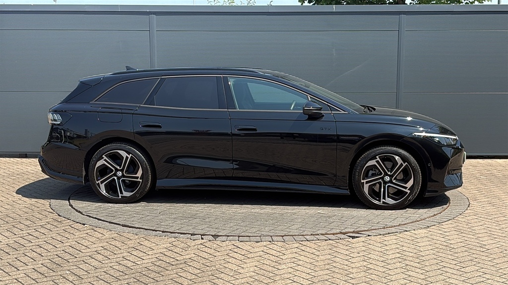 Volkswagen ID.7 250Kw 4Motion Gtx Plus 86Kwh 340 Ps Black #4