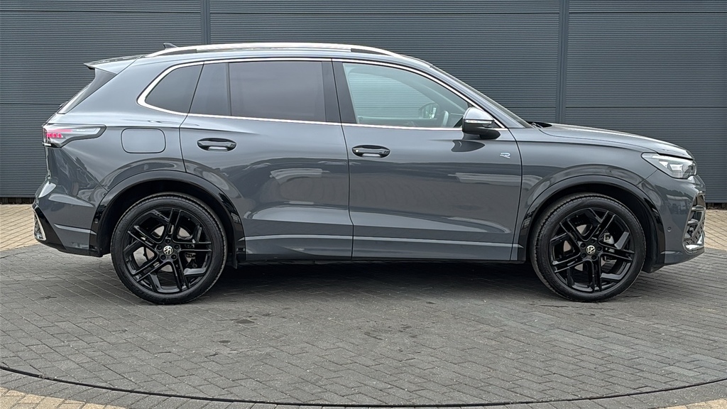 Volkswagen Tiguan 1.5 Etsi 150 R-line Dsg 0 Ps Grey #4