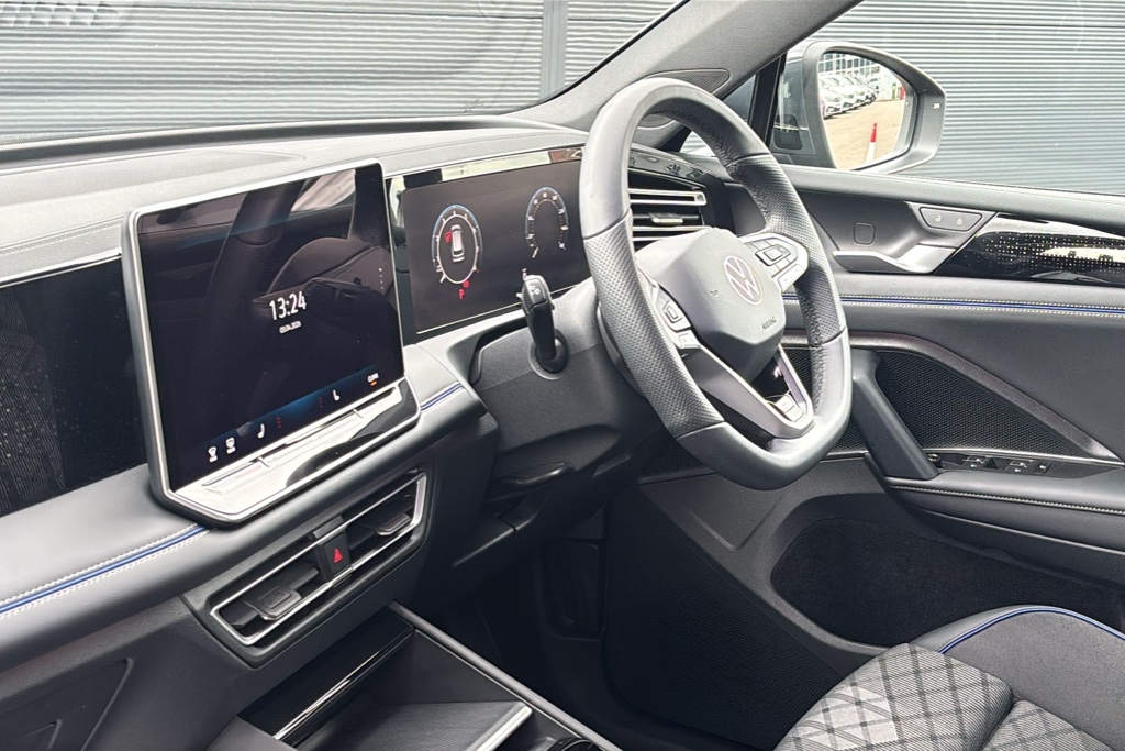 Volkswagen Tiguan 1.5 Etsi 150 R-line Dsg 150 Ps Grey #2