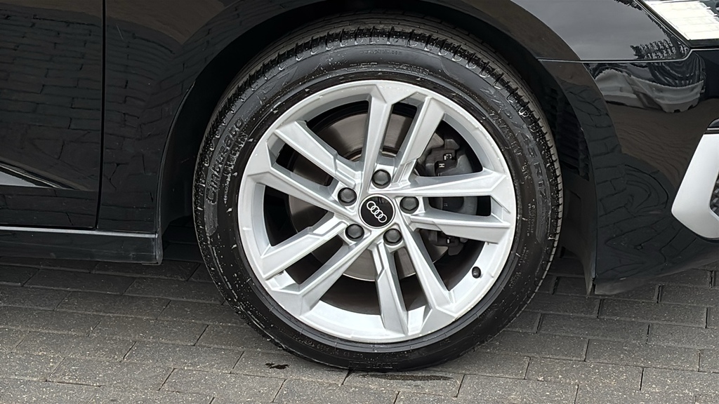 Audi A3 30 Tfsi Sport 0 Ps Black #5