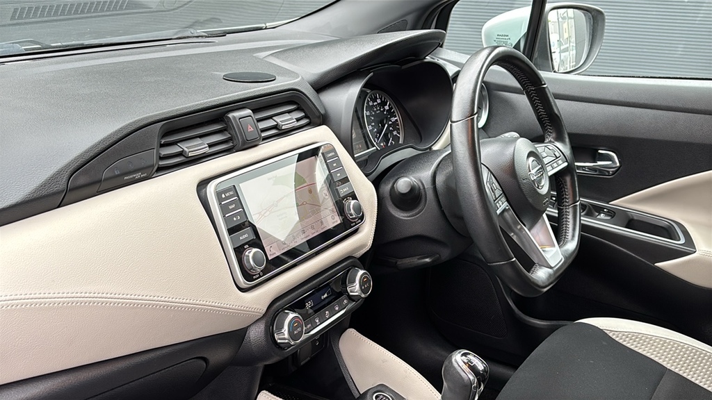 Nissan Micra 1.0 Dig-t 117 Tekna 117 Ps Silver #2