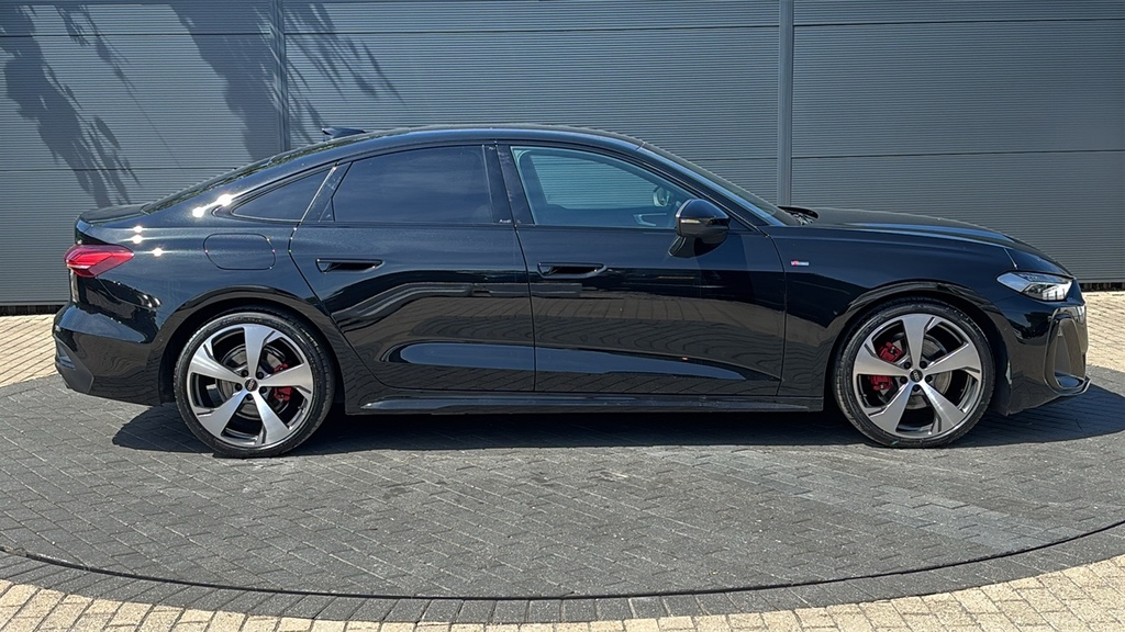 Audi A5 2.0 Tfsi 150 Edition 1 S Tronic 150 Ps Black #4
