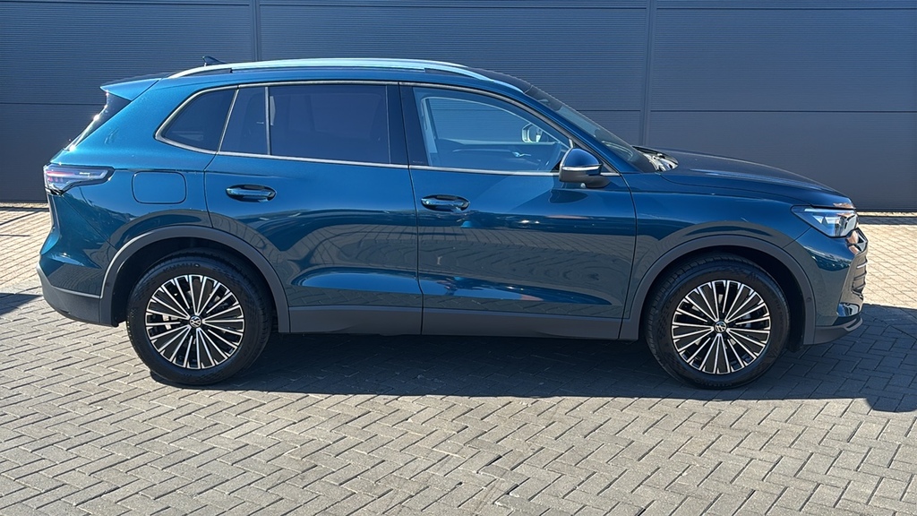 Volkswagen Tiguan 1.5 Etsi 150 Match Dsg 0 Ps Blue #4