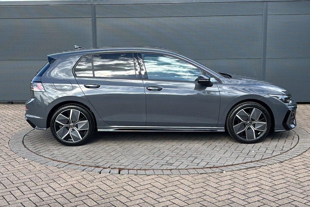 Volkswagen Golf 1.5 Tsi 150 Black Edition 0 Ps Grey #4