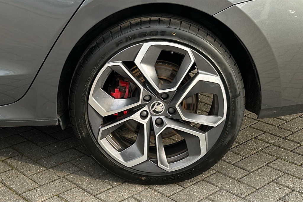 Skoda Octavia 2.0 Tsi Vrs Dsg 245 Ps Grey #5