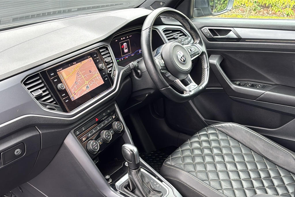 Volkswagen T-Roc 1.5 Tsi R-line Dsg 0 Ps Grey #2