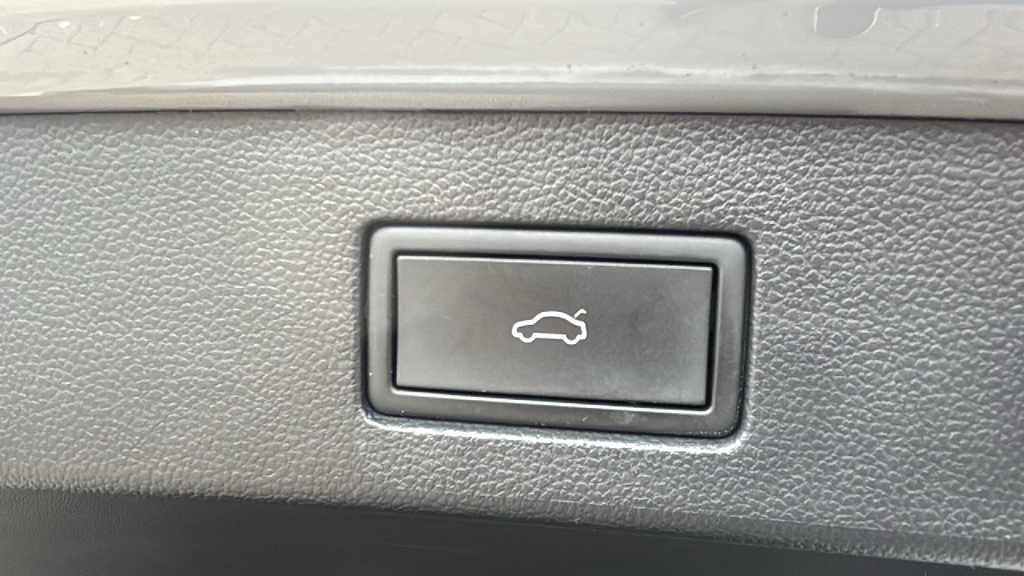 Volkswagen Arteon Hatchback  #12