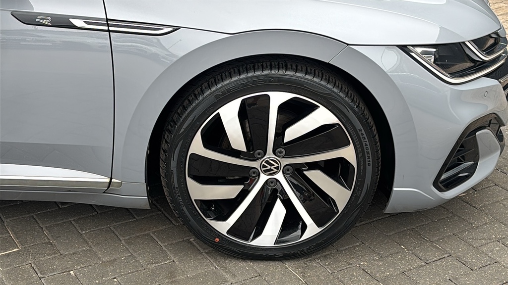 Volkswagen Arteon 2.0 Tdi R-line Dsg 150 Ps Grey #5
