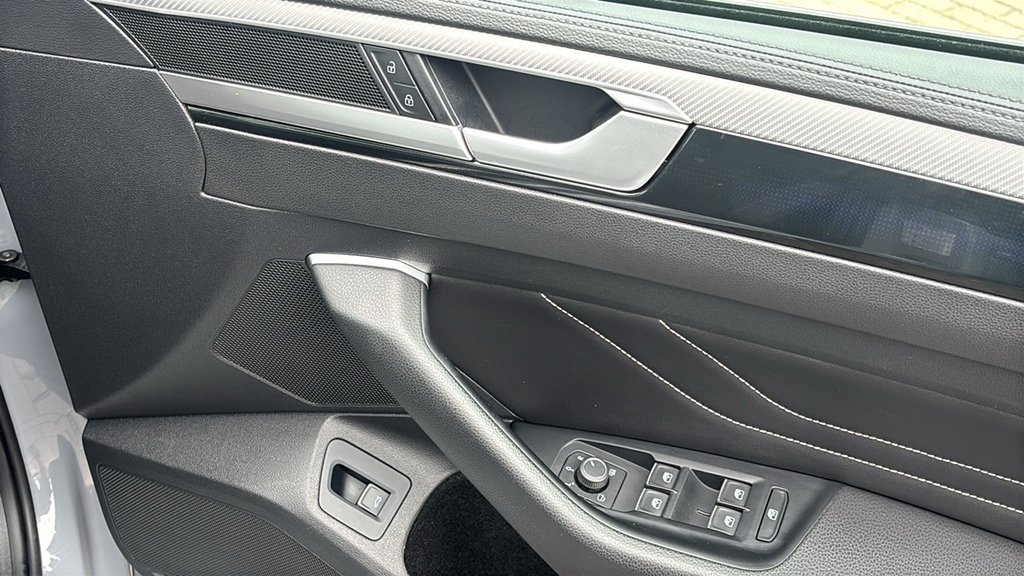 Volkswagen Arteon Hatchback  #13