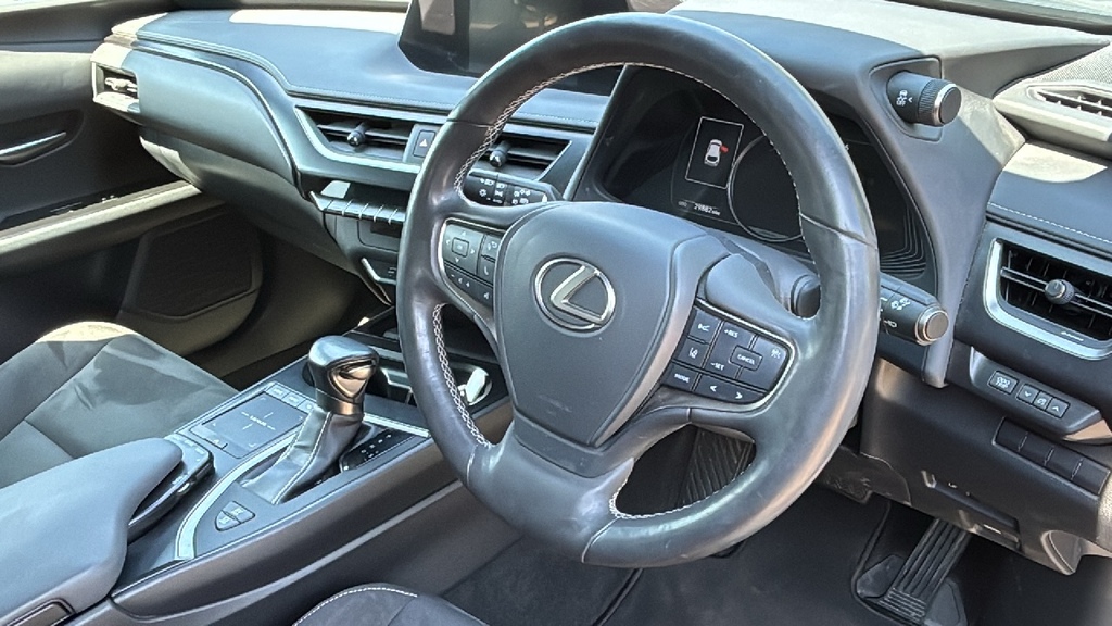 Lexus UX 250H 2.0 Cvt Without Nav 0 Ps Black #6
