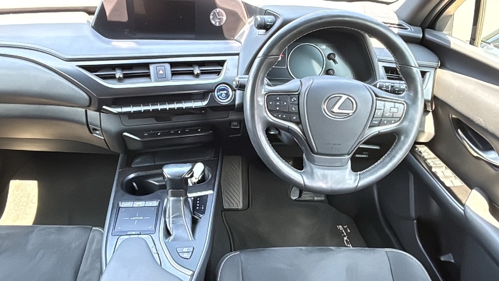 Lexus UX Suv Black #10