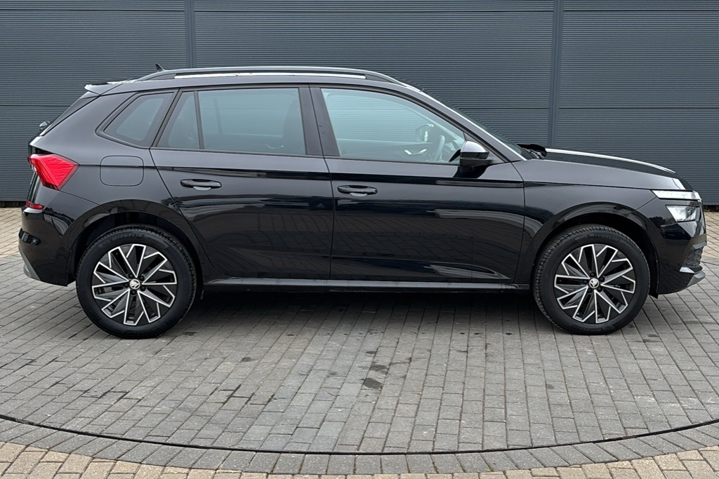 Skoda Kamiq 1.5 Tsi Se Drive 0 Ps Black #4