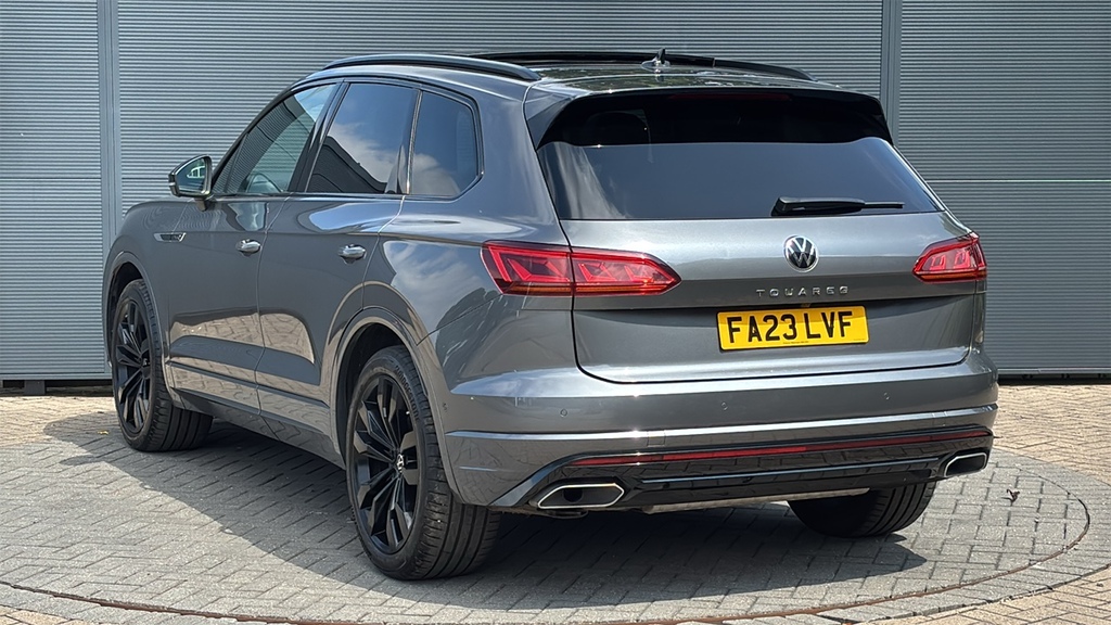 Volkswagen Touareg 3.0 V6 Tdi 4Motion Black Edition Tip 286 FA23LVF Grey #3