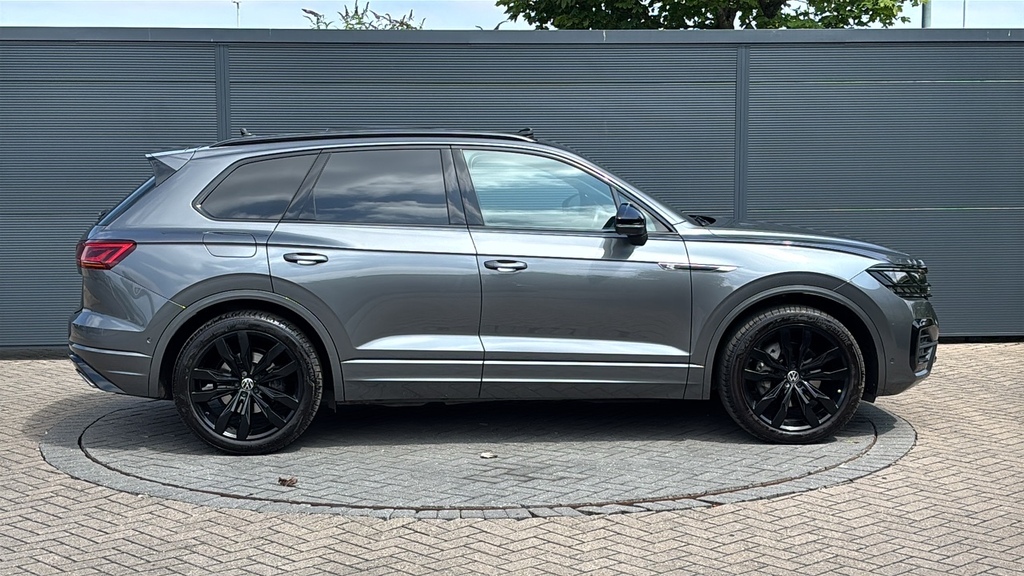 Volkswagen Touareg 3.0 V6 Tdi 4Motion Black Edition Tip 286 FA23LVF Grey #4