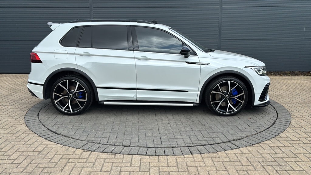 Volkswagen Tiguan 2.0 Tsi 320 4Motion R Dsg 320 Ps LF21WPW White #4