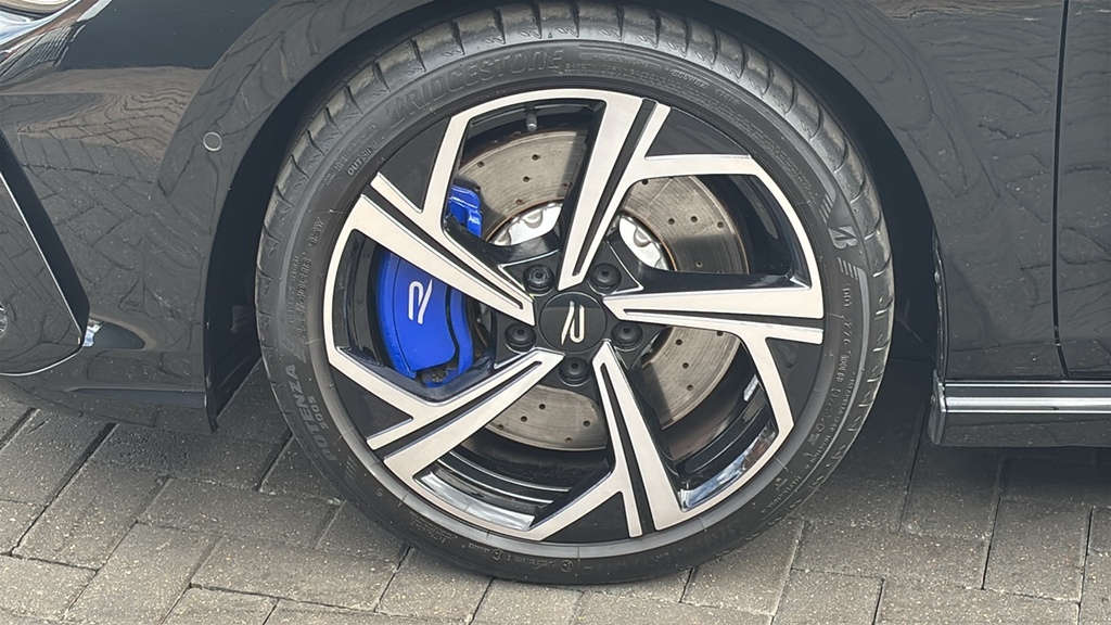 Volkswagen Golf 2.0 Tsi 333 R 4Motion Dsg 0 Ps Black #5