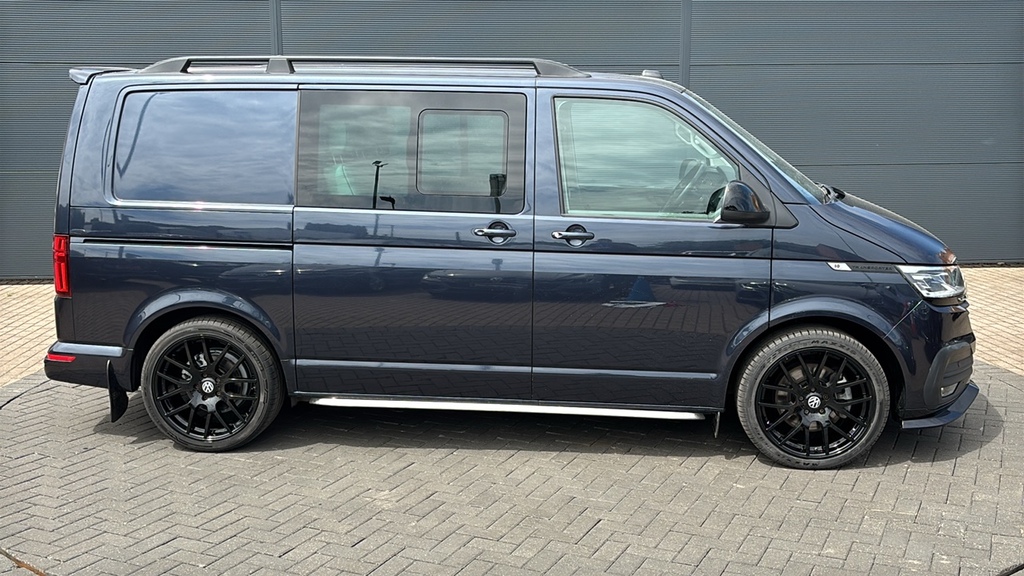 Volkswagen Transporter 2.0 Bitdi 204 Highline Kombi Van Dsg 204 Ps Blue #5