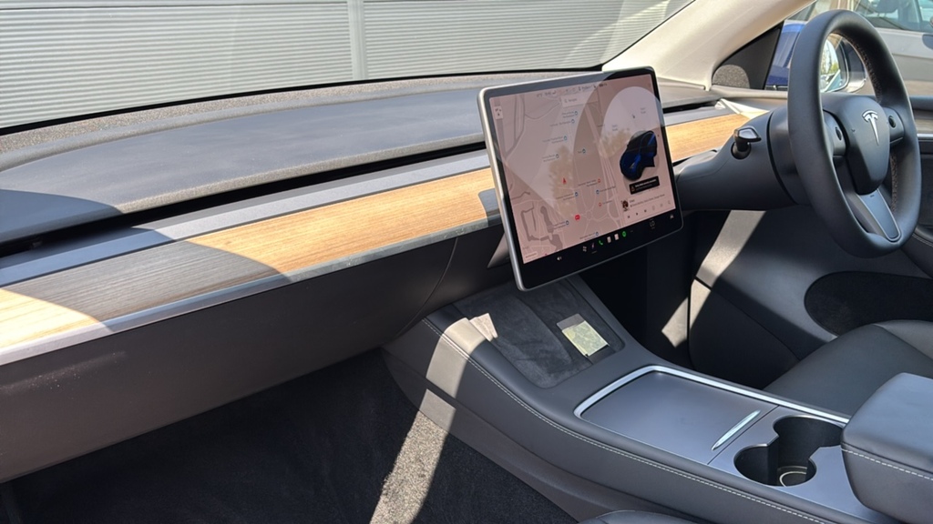 Tesla Model Y Performance Awd 426 Ps Blue #2