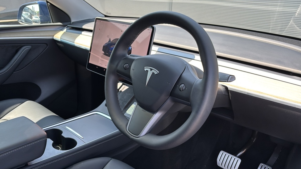 Tesla Model Y Performance Awd 426 Ps Blue #6