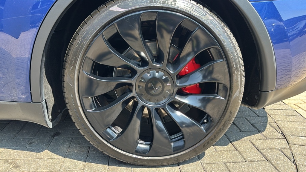 Tesla Model Y Performance Awd 426 Ps Blue #5