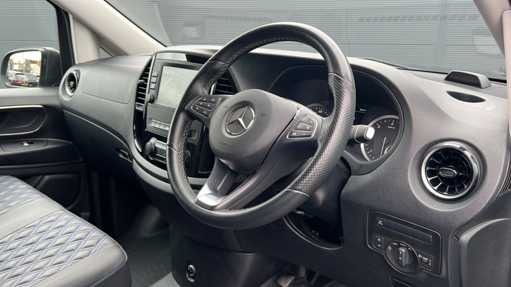 Mercedes-Benz Vito 119Cdi Premium Van 9G-tronic 190 Ps Grey #6