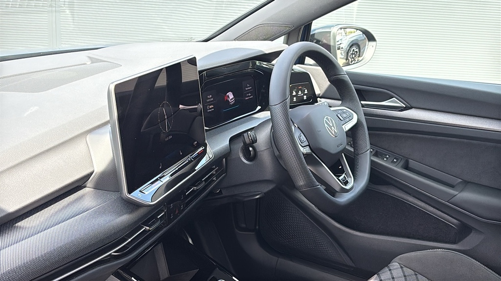 Volkswagen Golf 2.0 Tdi 150 Black Edition Dsg 150 Ps Blue #2