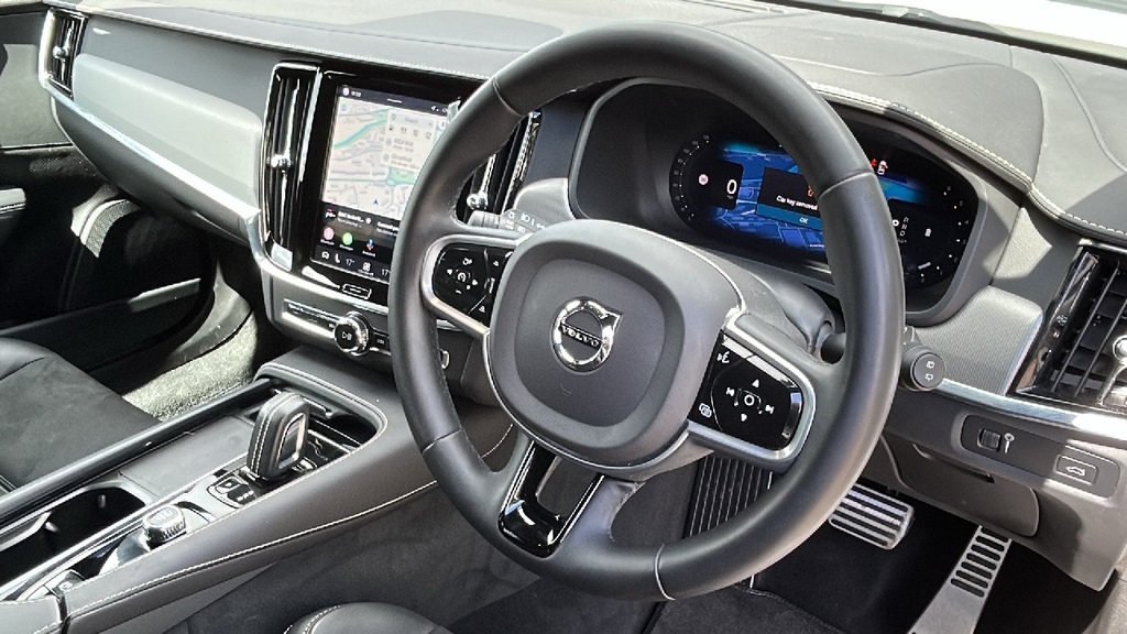 Volvo V90 2.0 B4d R Design 197 Ps White #6
