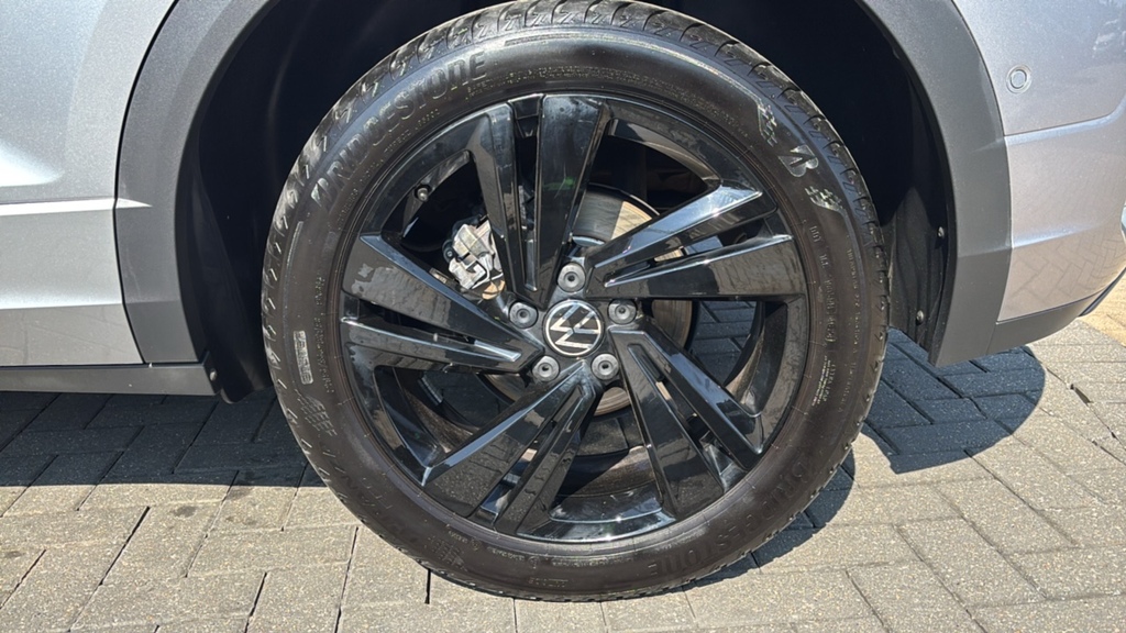 Volkswagen T-Roc 1.5 Tsi Black Edition 150 Ps Black #5
