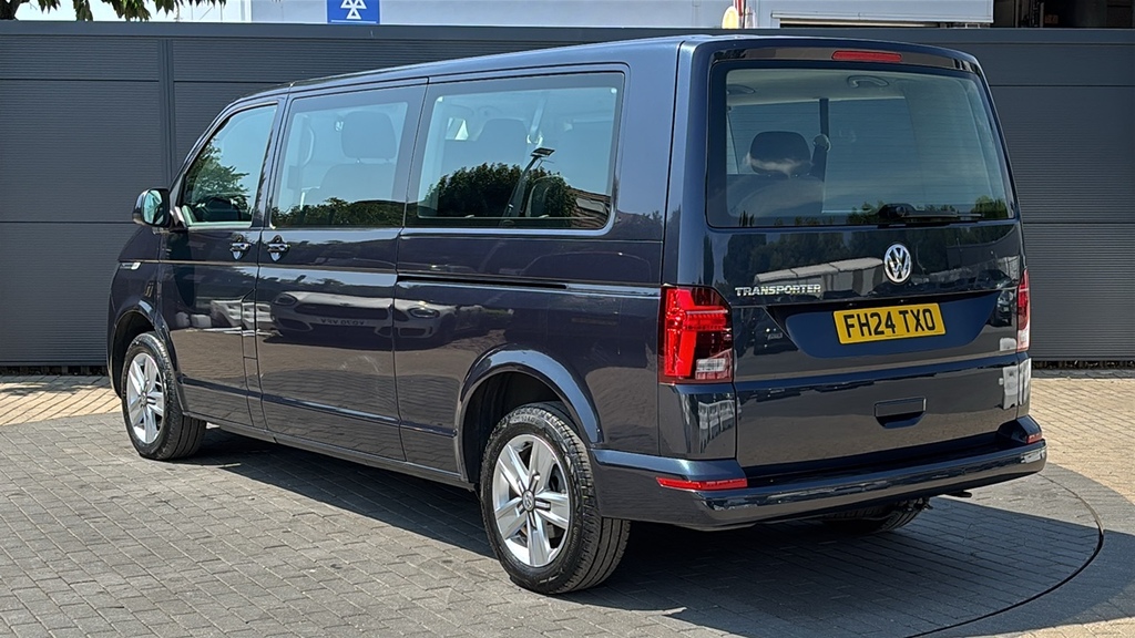Volkswagen Transporter 2.0 Tdi 150Ps Se Minibus 150 Ps Blue #2