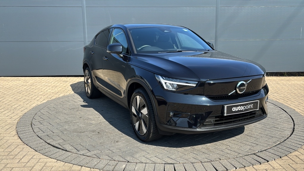Volvo C40 175Kw Recharge Plus 69Kwh 238 Ps Black