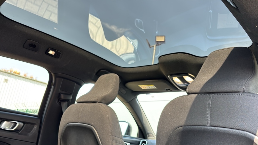 Volvo C40 C40 Recharge Ev Silver #18