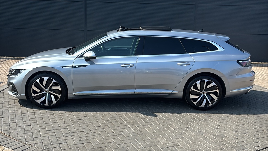 Volkswagen Arteon Hatchback Black #14