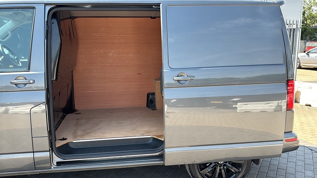 Volkswagen Transporter Red #19
