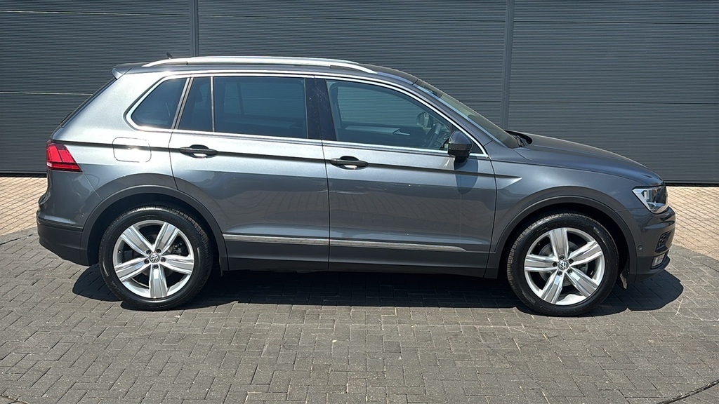 Volkswagen Tiguan 2.0 Tdi 150 Match Dsg 150 Ps Grey #4