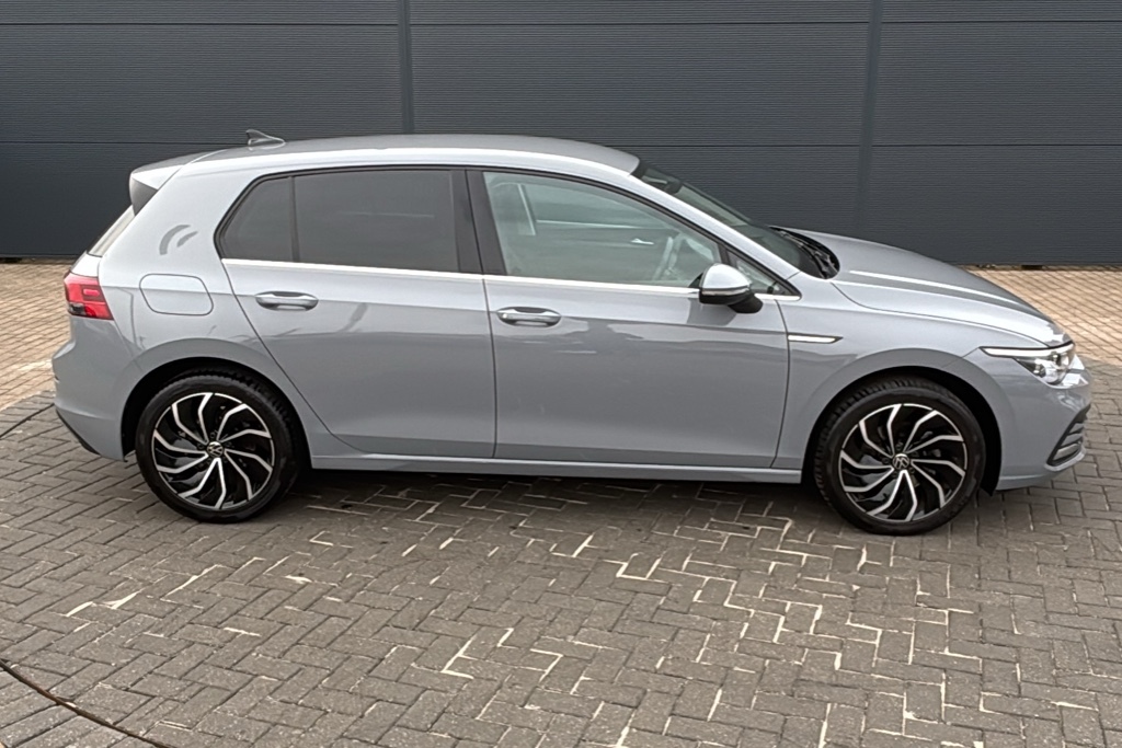 Volkswagen Golf 1.5 Tsi Style Edition 130 Ps Grey #4