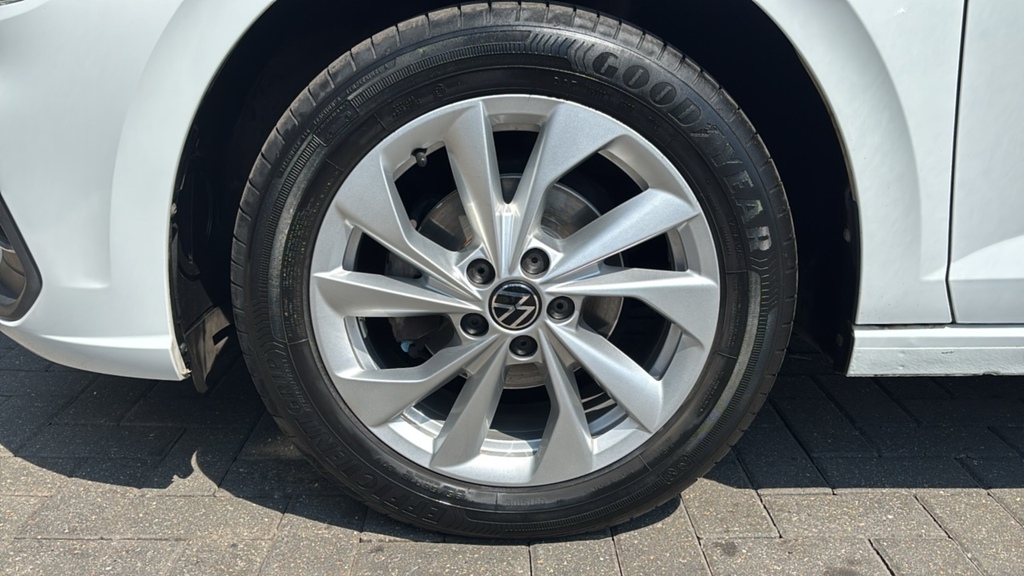 Volkswagen Polo 1.0 Tsi Style 95 Ps White #5