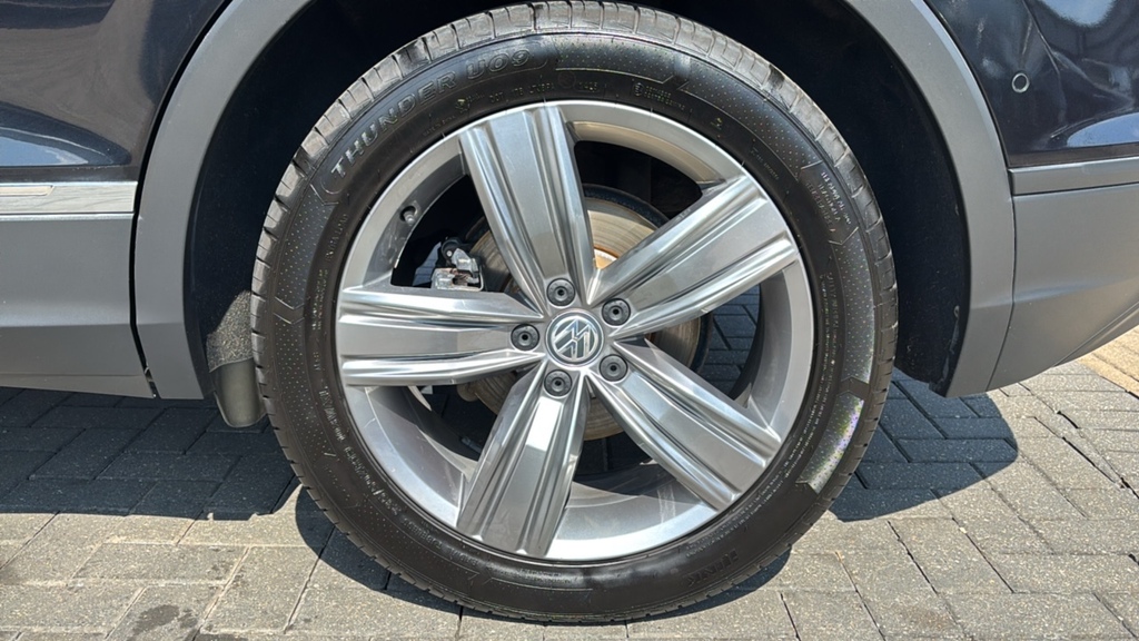 Volkswagen Tiguan 2.0 Tdi 150 Match 150 Ps Black #5