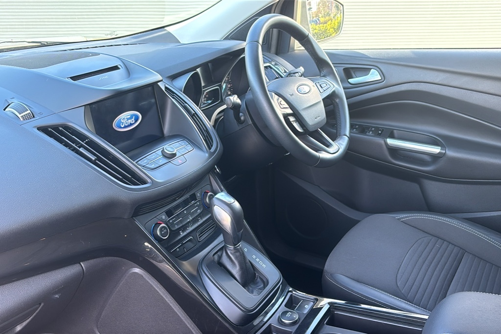 Ford Kuga 2.0 Tdci Titanium Edition 2Wd 120 Ps Silver #2