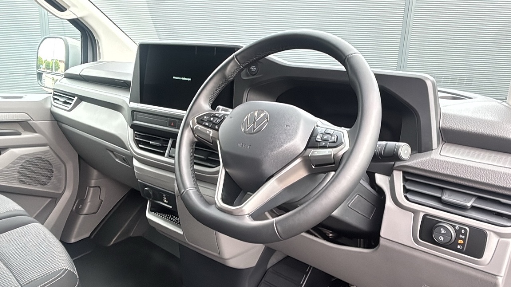 Volkswagen Transporter 2.0 Tdi 150 Commerce Pro Van 4Motion 150 Ps Grey #5