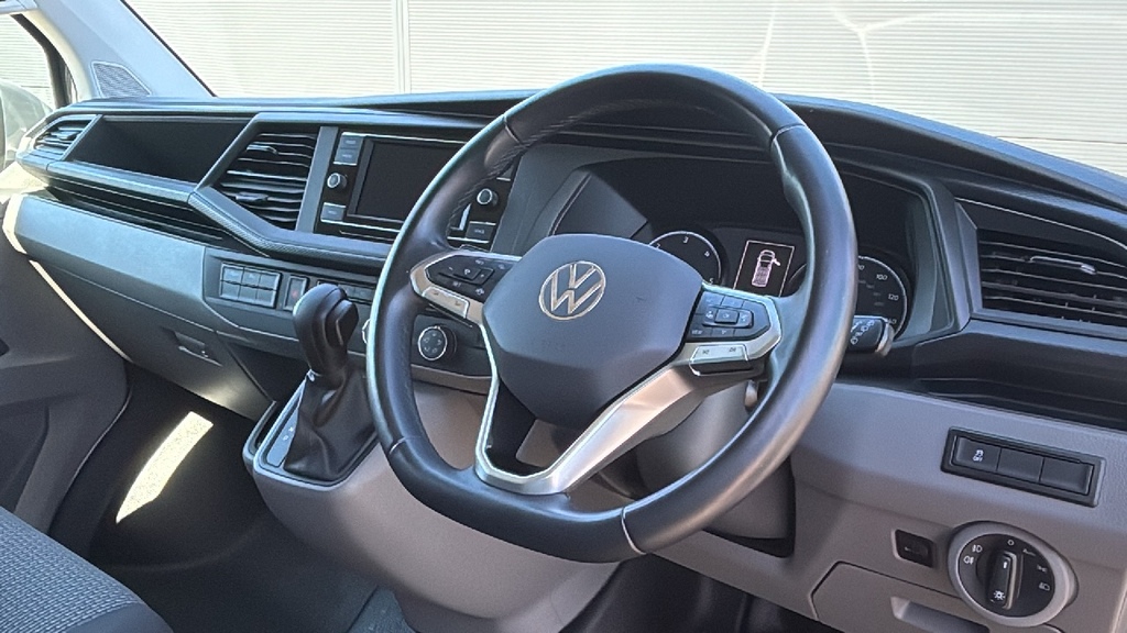 Volkswagen Transporter 2.0 Tdi 150 Highline Kombi Van Dsg 150 Ps Grey #6