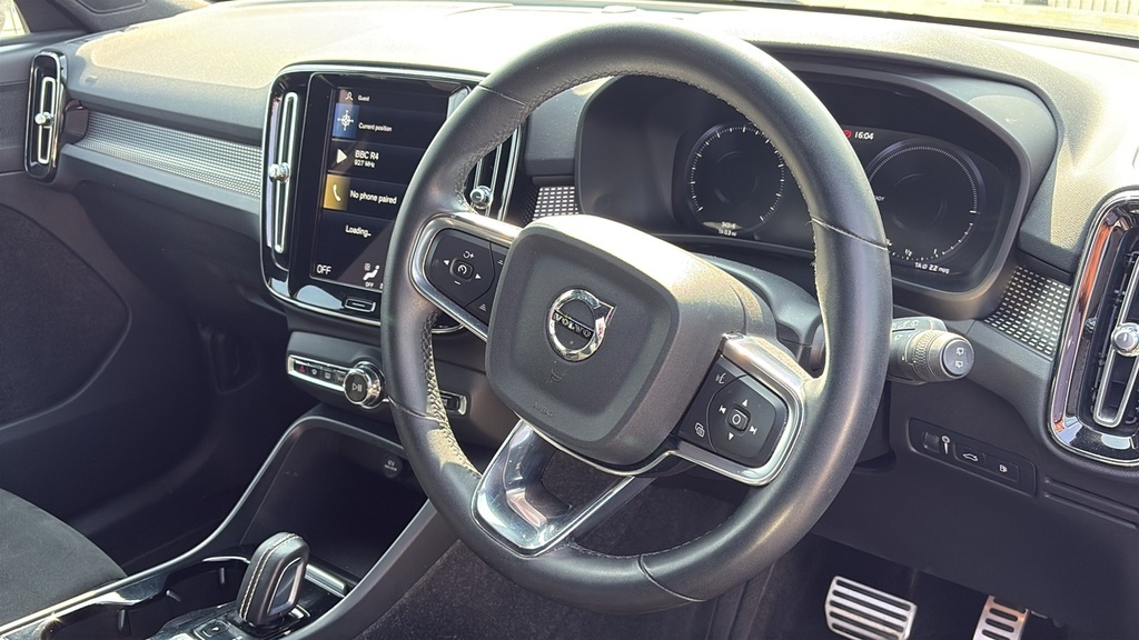 Volvo XC40 1.5 T4 Recharge Phev R Design 211 Ps Gold #6