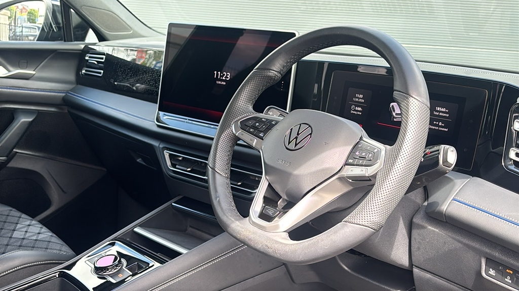 Volkswagen Tiguan 1.5 Tsi Ehybrid R-line Dsg 204 Ps Black #6