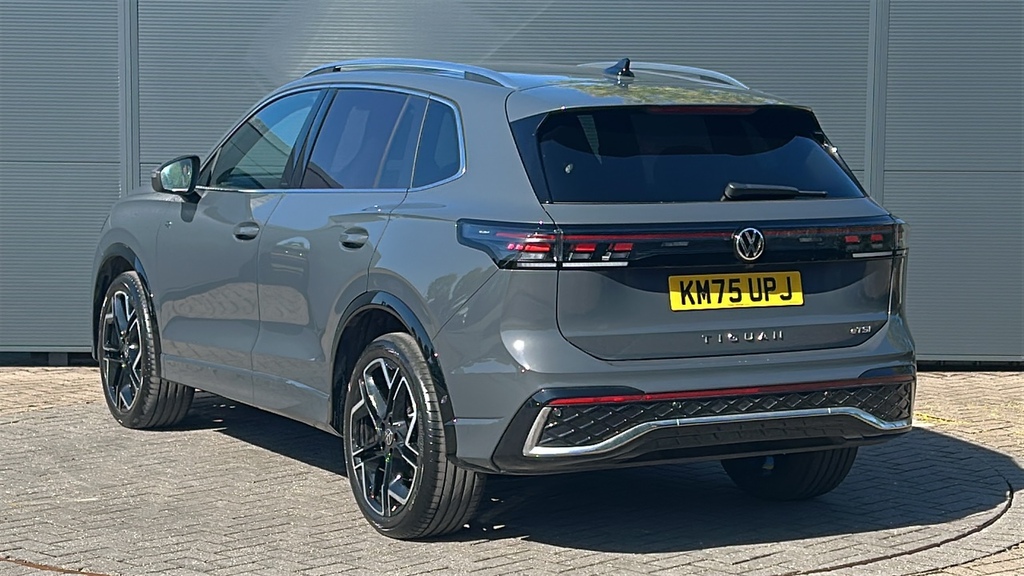 Volkswagen Tiguan 1.5 Etsi 150 R-line Dsg 150 Ps Grey #3